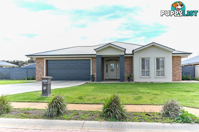 5 Letona Place LEETON NSW 2705