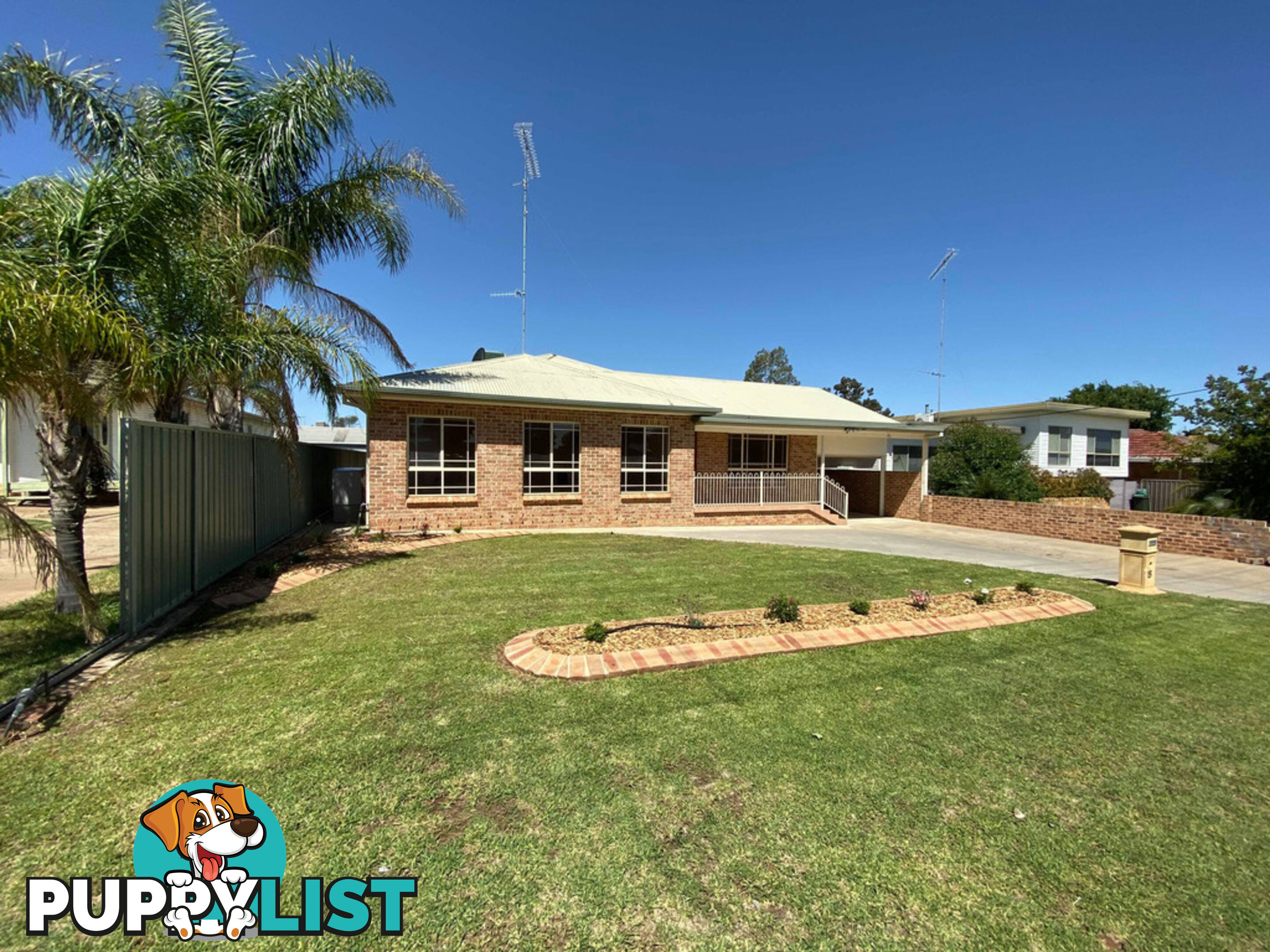 15 Hickey Crescent GRIFFITH NSW 2680