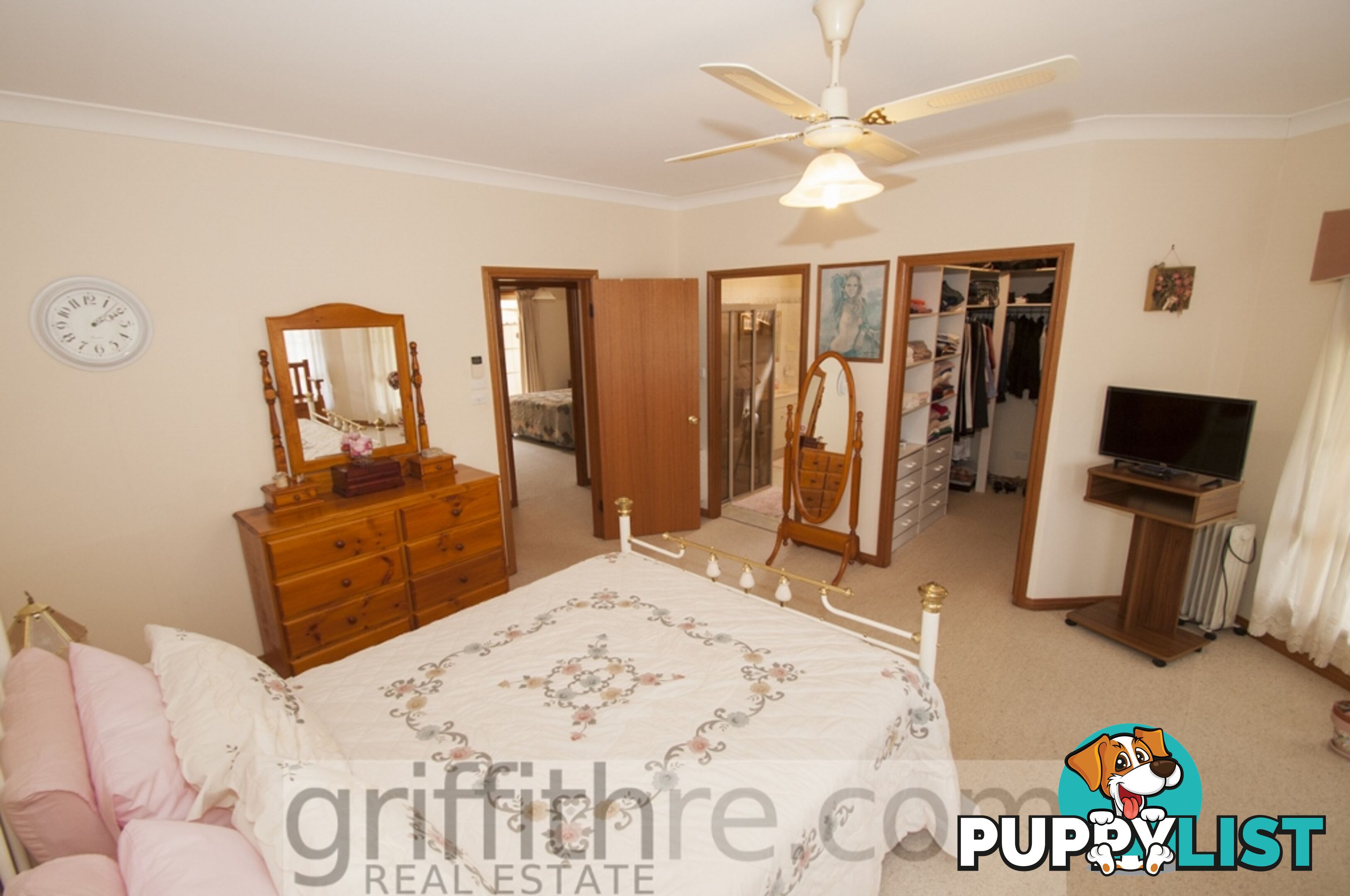 32 Nicholls Street GRIFFITH NSW 2680