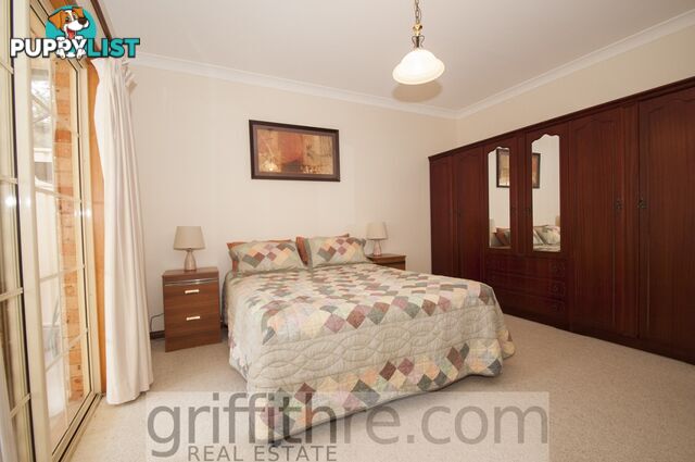 32 Nicholls Street GRIFFITH NSW 2680