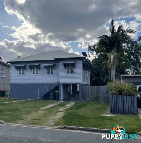 37 Thomasson St Park Avenue QLD 4701