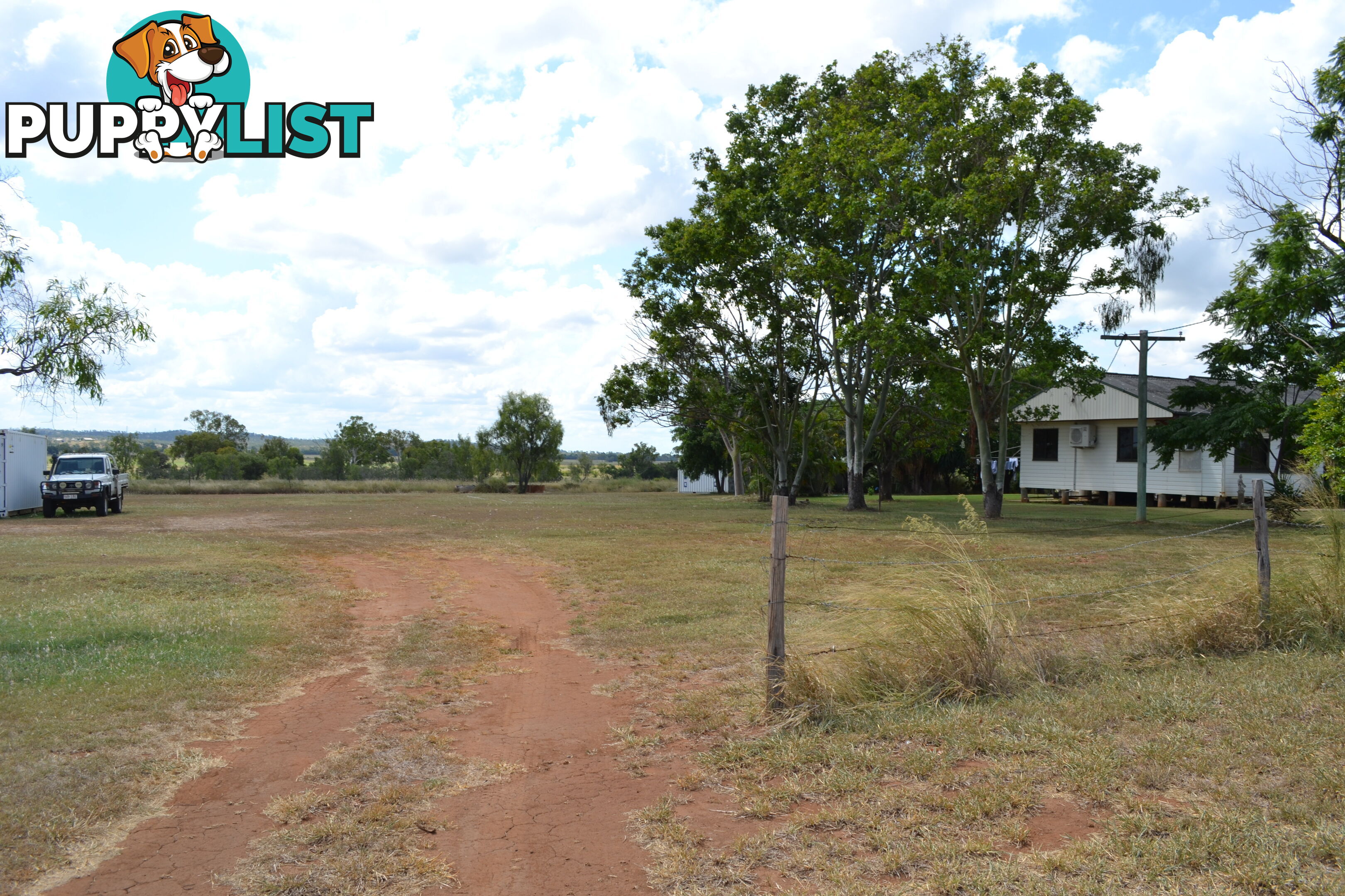 30 Hall Rd Gracemere QLD 4702