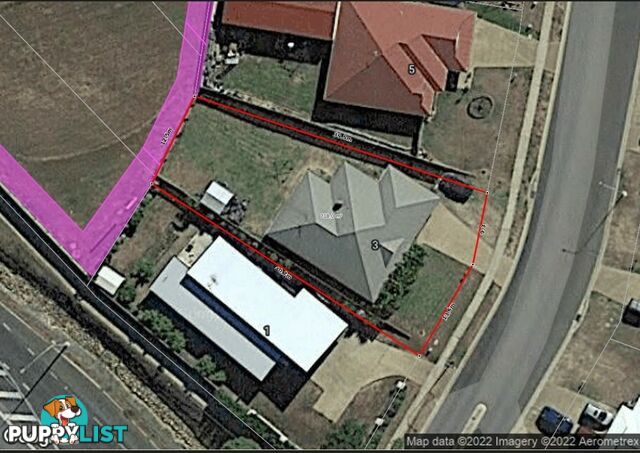 3 Broadhurst Dr Gracemere QLD 4702