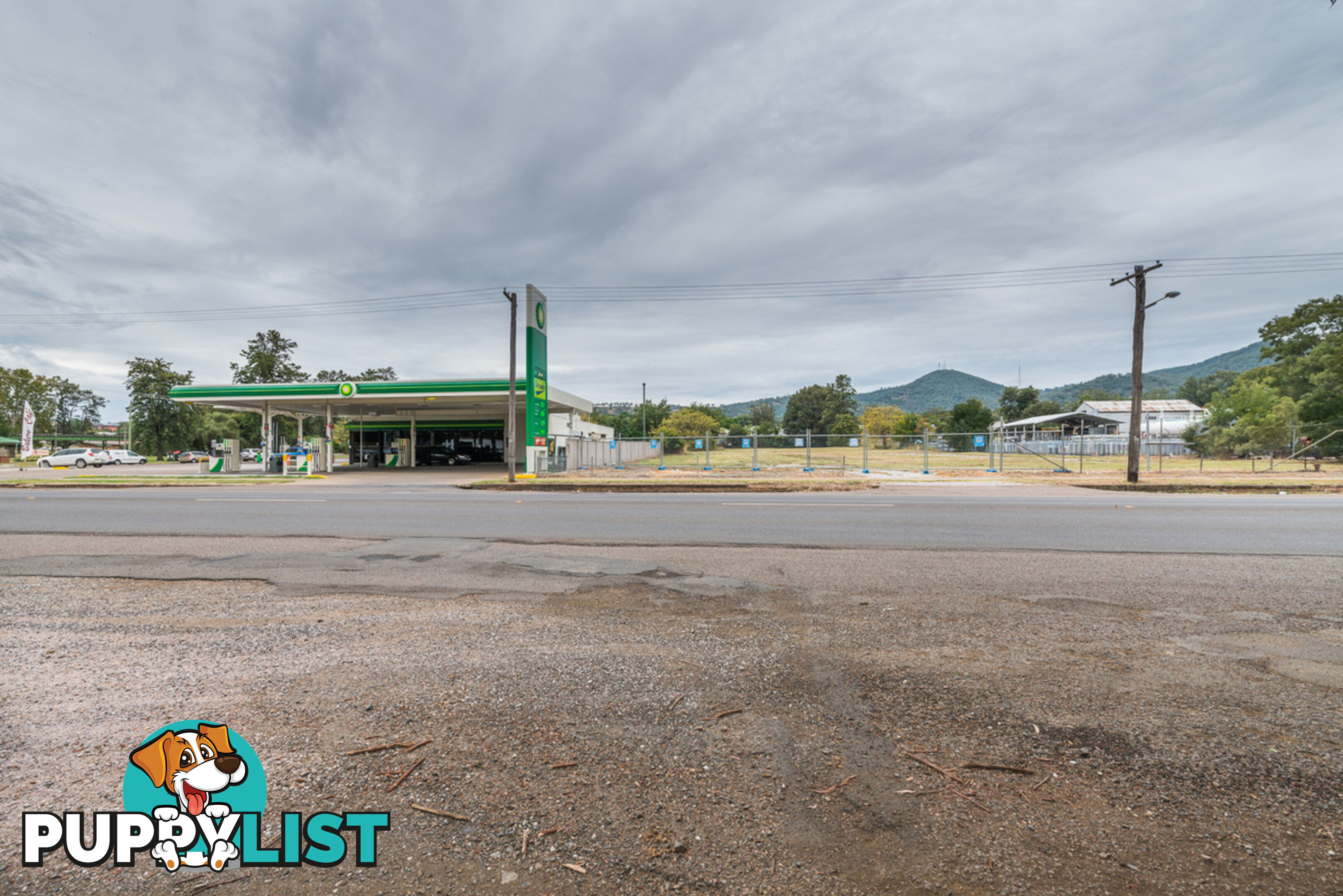 194-196 Peel Street TAMWORTH NSW 2340