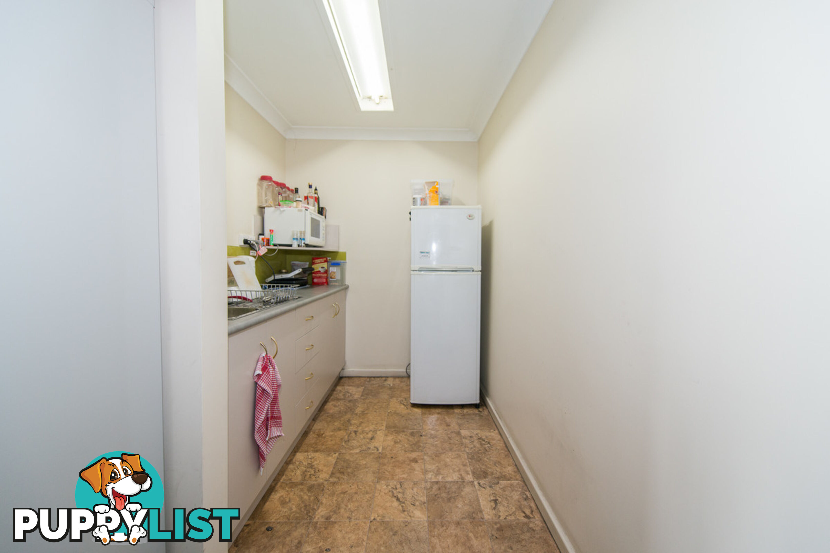 14-18 Avro Street TAMWORTH NSW 2340