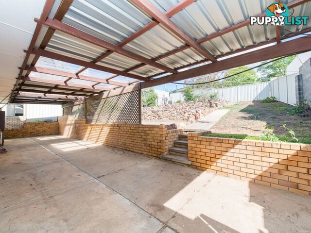 70 Croydon Avenue TAMWORTH NSW 2340