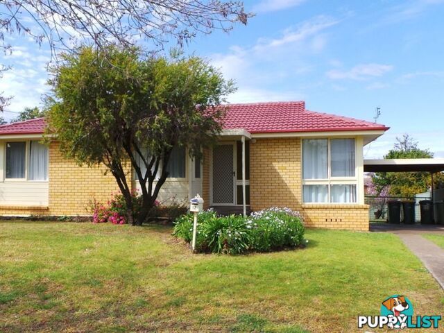 12 Ernest Street TAMWORTH NSW 2340