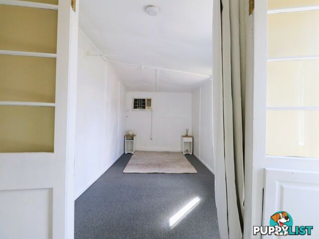 74 Northern Road ROMA QLD 4455