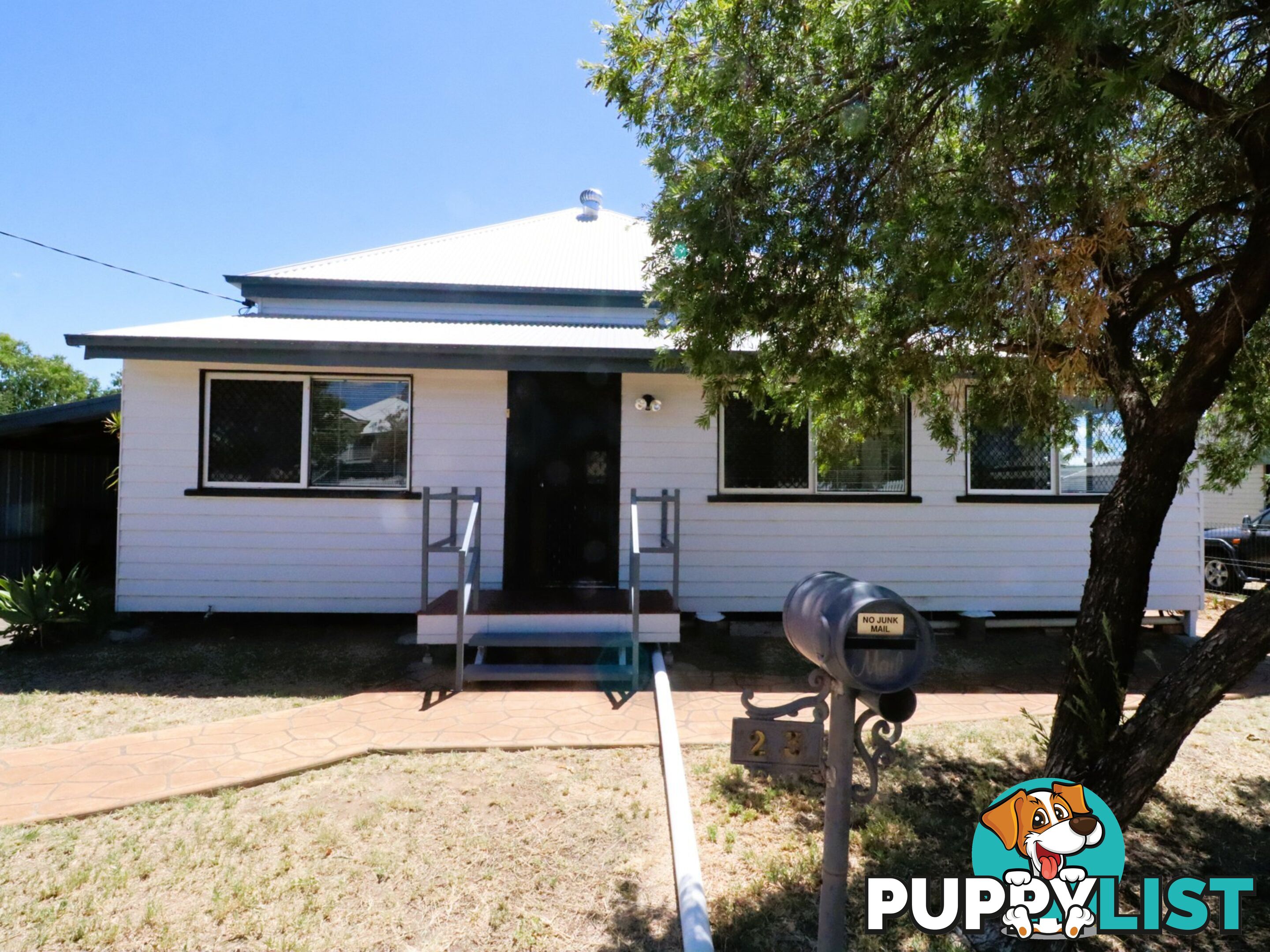 23 Conlan Street ROMA QLD 4455