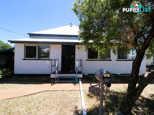 23 Conlan Street ROMA QLD 4455