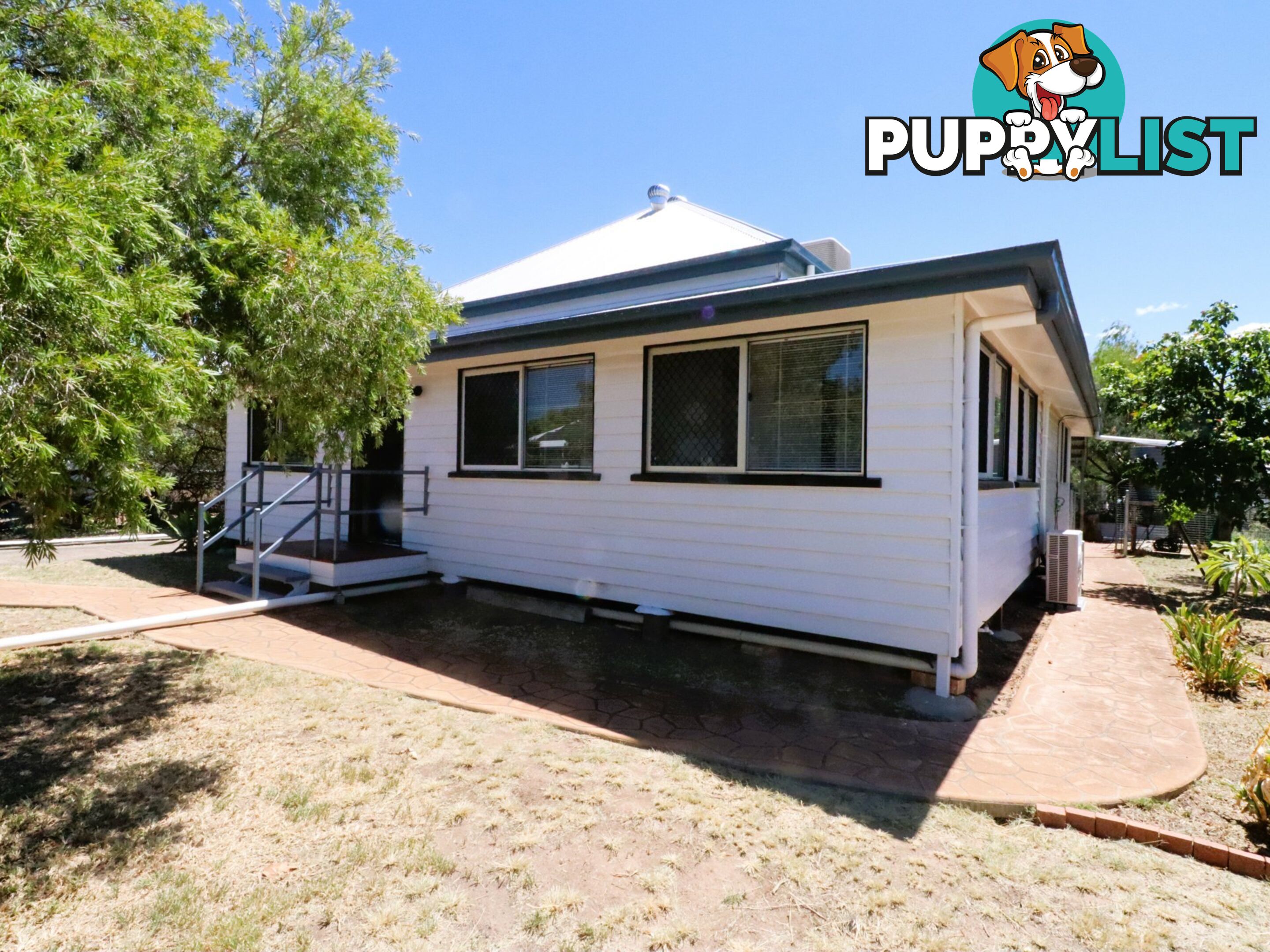 23 Conlan Street ROMA QLD 4455