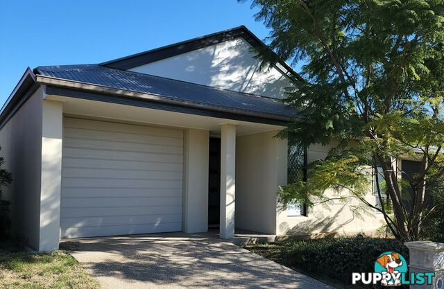 5 Wattle Court ROMA QLD 4455