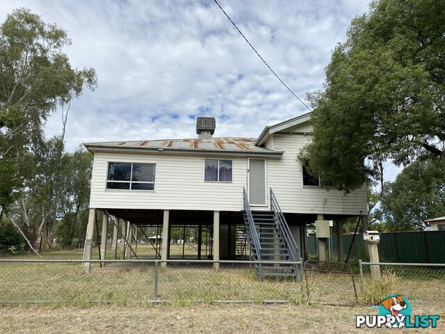 10 Liverpool Street MITCHELL QLD 4465