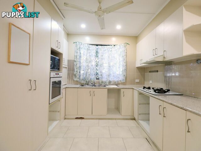 23 Charles Street ROMA QLD 4455