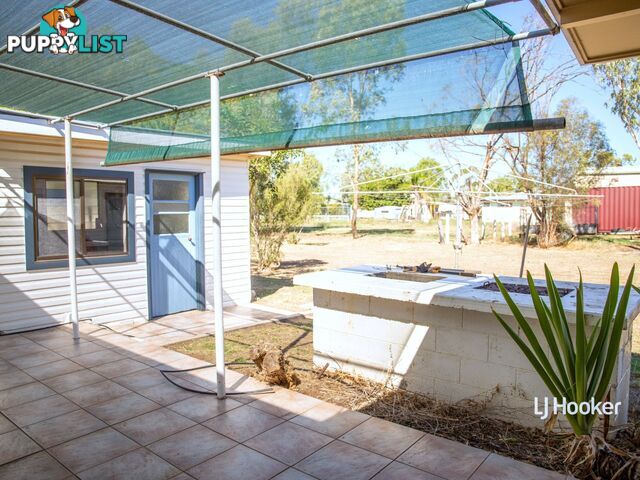 26 Mullavey Street ROMA QLD 4455