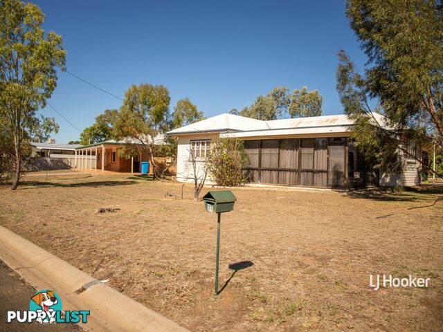 26 Mullavey Street ROMA QLD 4455