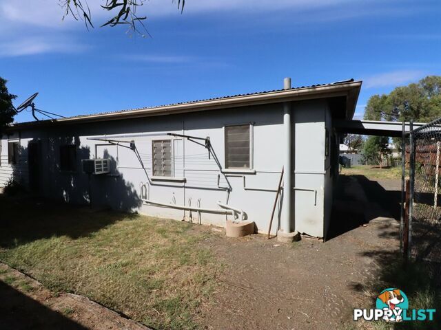 15 Courtney Street ROMA QLD 4455
