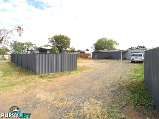 15 Courtney Street ROMA QLD 4455