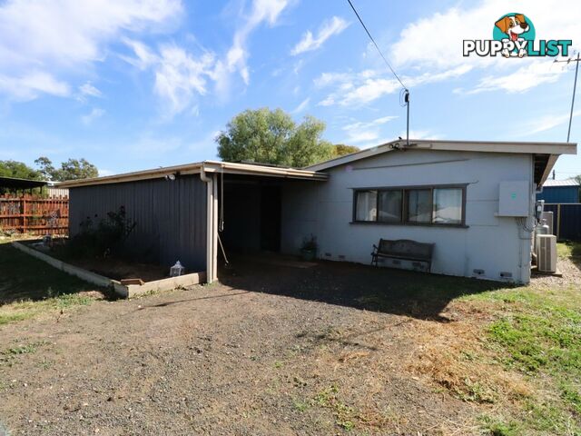 15 Courtney Street ROMA QLD 4455
