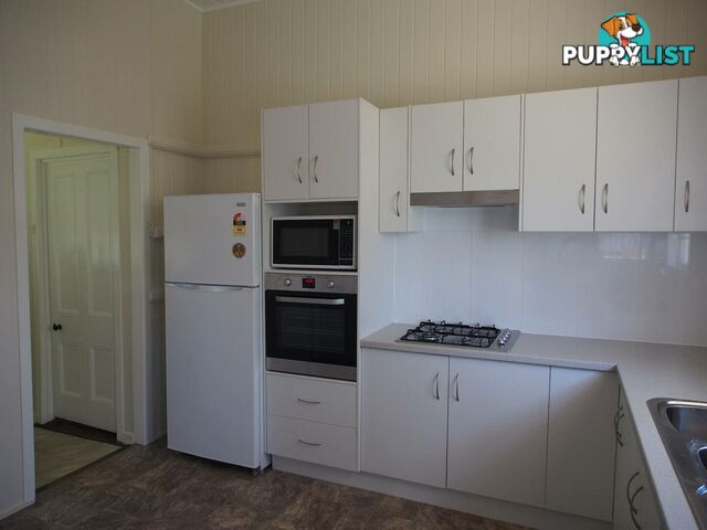 79 Hawthorne Street ROMA QLD 4455