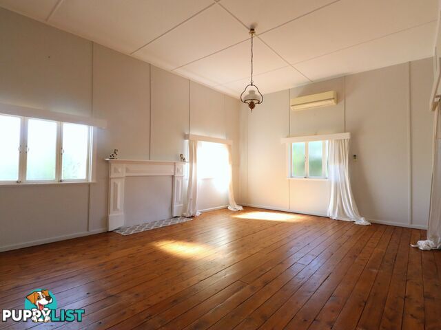 73 Bowen Street ROMA QLD 4455