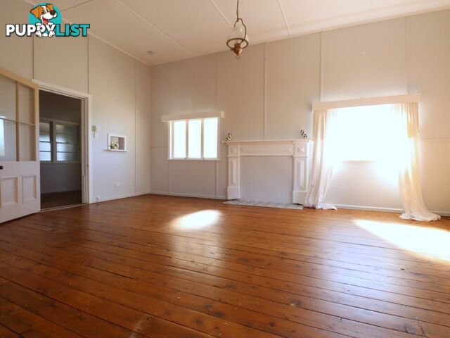 73 Bowen Street ROMA QLD 4455