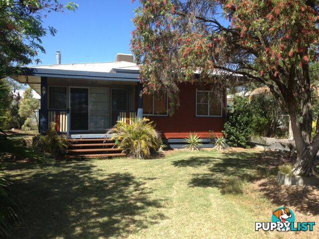 12 Fowles Street ROMA QLD 4455