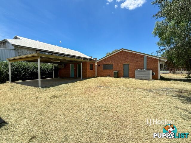 41 Cambridge street MITCHELL QLD 4465