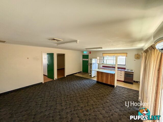 41 Cambridge street MITCHELL QLD 4465