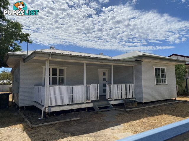 7 Queen Street ROMA QLD 4455