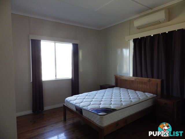 55 Raglan Street ROMA QLD 4455