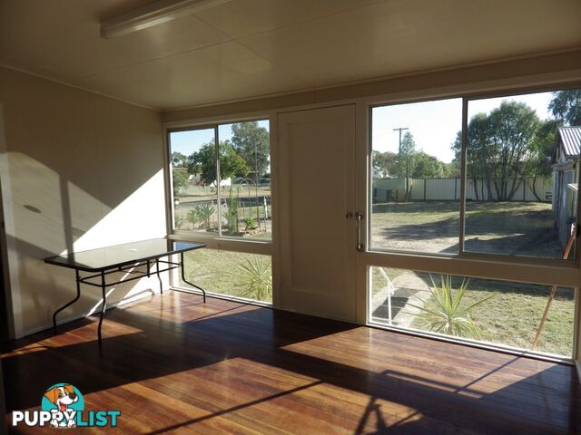 55 Raglan Street ROMA QLD 4455