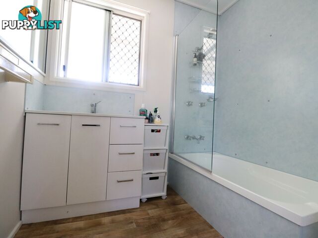 21 Alex Parade ROMA QLD 4455