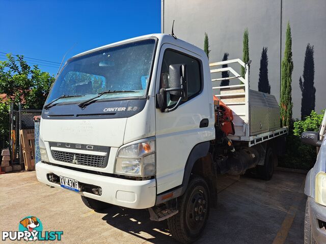 2009 Mitsubishi Fuso Canter 3.0 Crane Truck