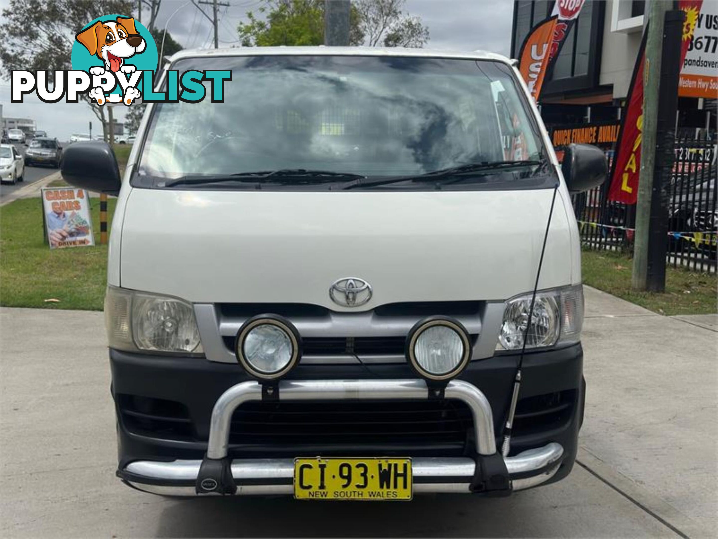 2005 TOYOTA HIACE LWB  VAN