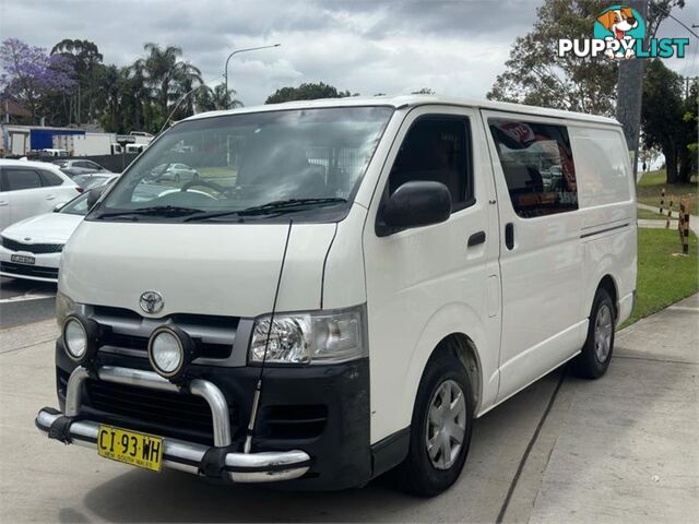 2005 TOYOTA HIACE LWB  VAN