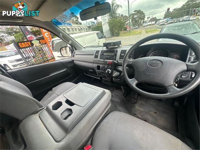 2005 TOYOTA HIACE LWB  VAN