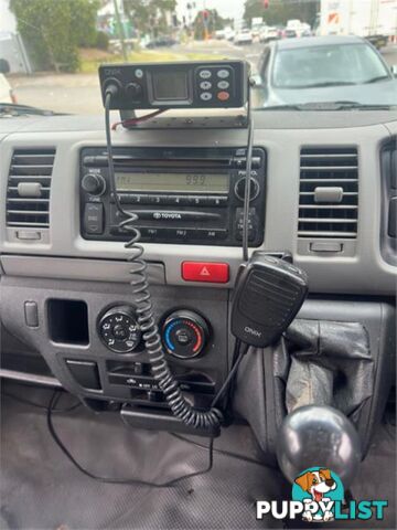 2005 TOYOTA HIACE LWB  VAN