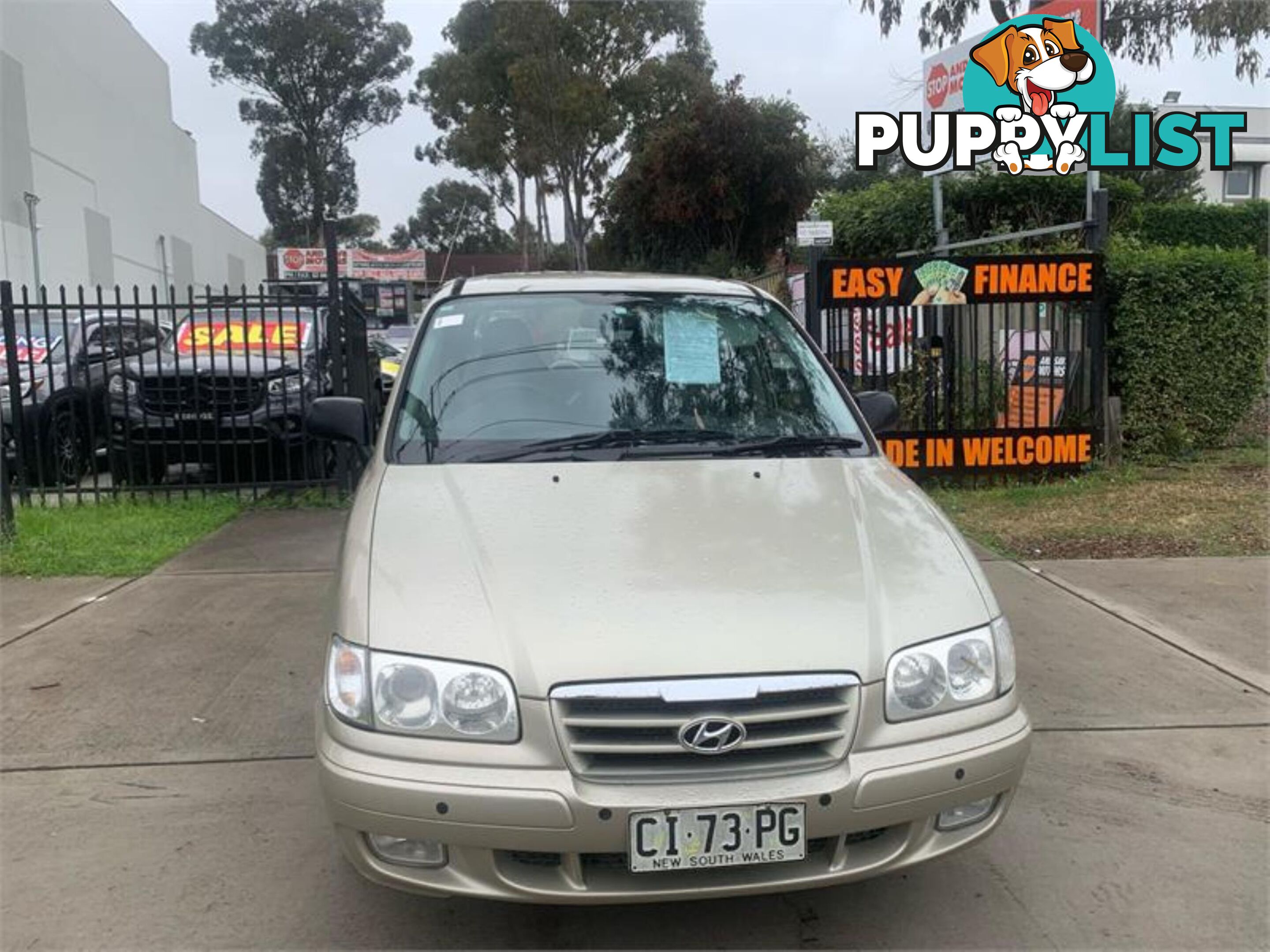 2005 HYUNDAI TRAJET V62 7  4D WAGON