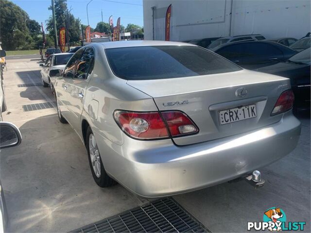 2002 LEXUS ES300  MCV30R 4D SEDAN