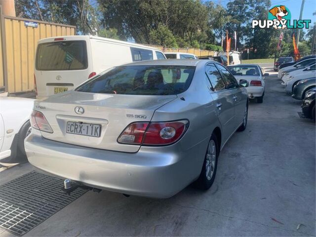 2002 LEXUS ES300  MCV30R 4D SEDAN