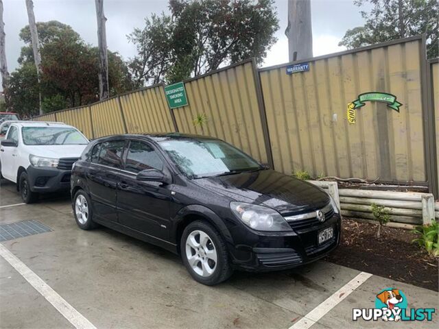 2006 HOLDEN ASTRA CDX AHMY06 5D HATCHBACK