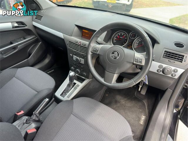 2006 HOLDEN ASTRA CDX AHMY06 5D HATCHBACK