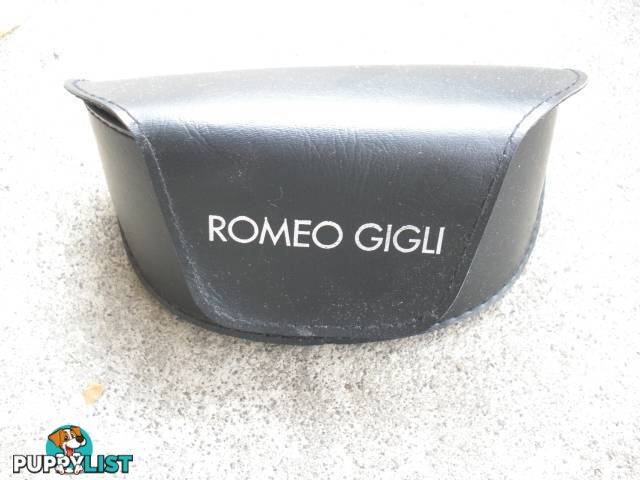 BRAND NEW \ROMEO GIGLI RG55702 MADE IN ITALY PICKUP OR POSTAGE