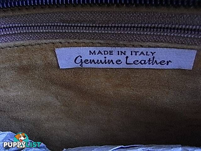 Gianni Firenze leather bag . MADE IN ITALY new never used