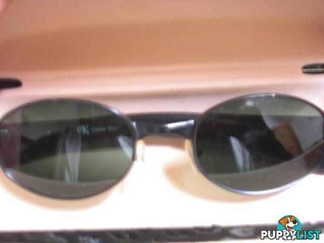 * CALVIN KLEIN CK POLARISED GLASS LENS SUNGLASSES MADE IN ITALY