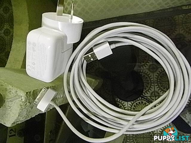 ..APPLE IPHONE IPOD CHARGER AND LONG CABLE PICKUP OR POSTAGE 4.99