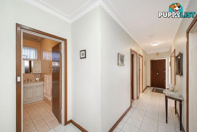 35 York Street BEACONSFIELD WA 6162