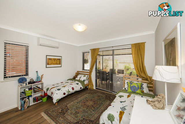 21 Moran Street BEACONSFIELD WA 6162