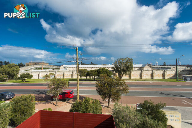 3/18 Hampton Road FREMANTLE WA 6160